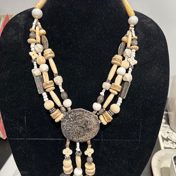 Mummy’s Bundle Extraordinary Necklace - Picture 8 of 8